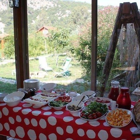 Villa Iz Чирали Экстерьер фото